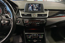 punainen BMW 220 2016 kuva 21.