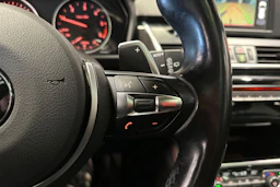 punainen BMW 220 2016 kuva 25.