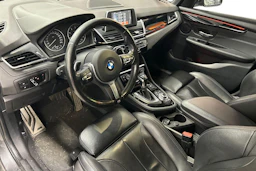 harmaa BMW 220 2016 kuva 3.