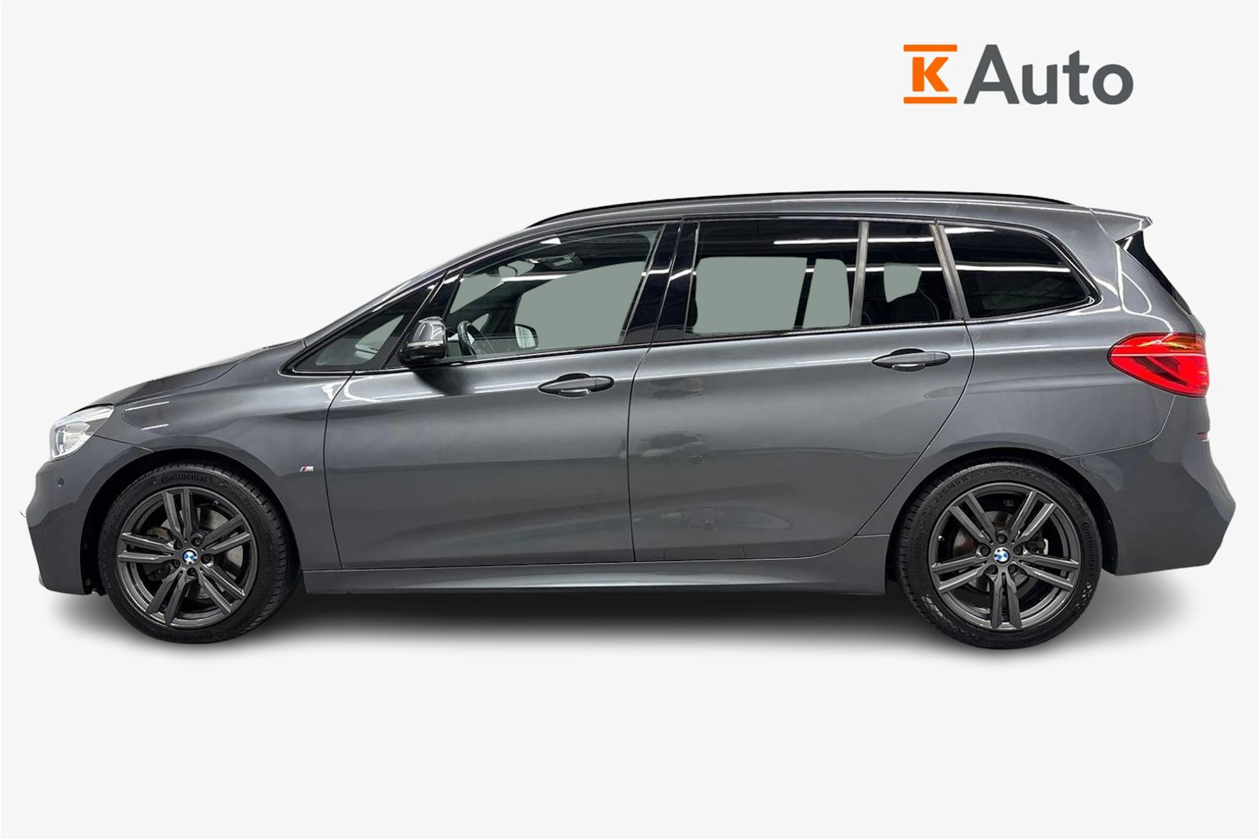 harmaa BMW 220 2016 kuva 5.