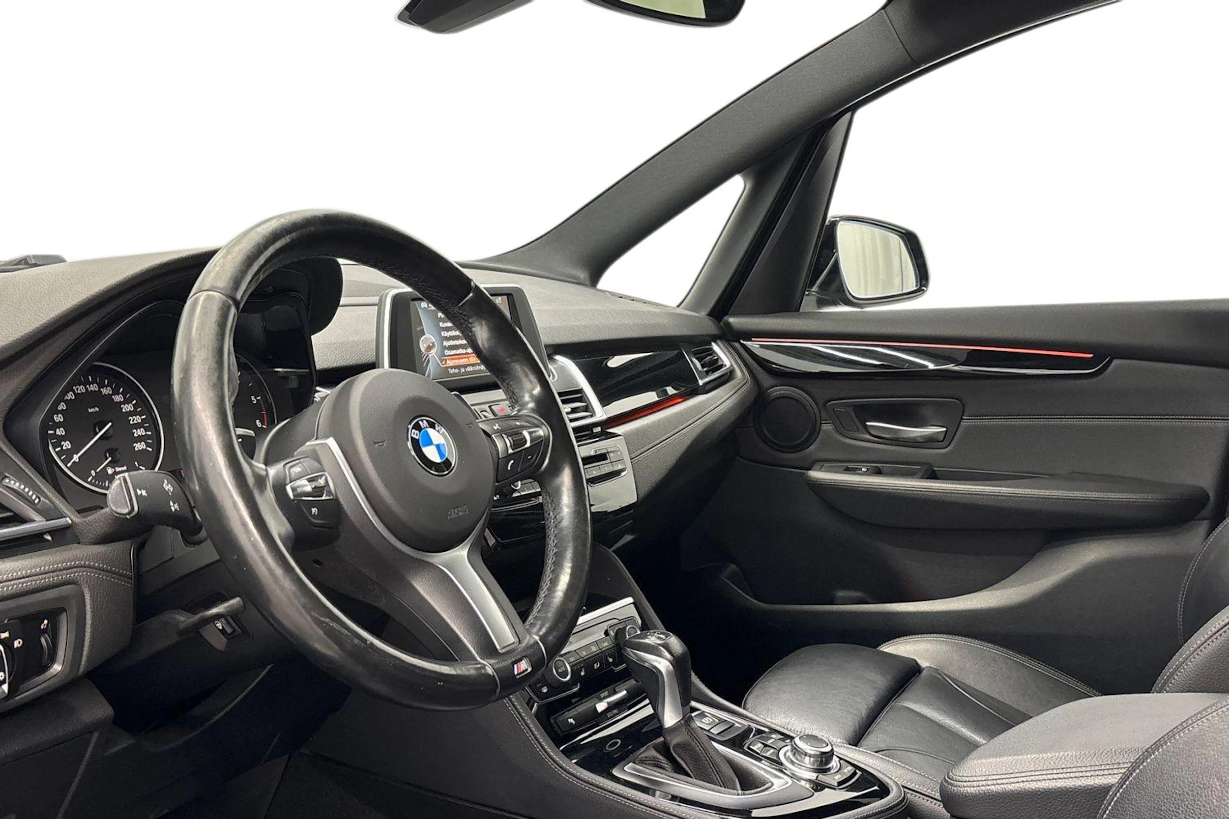 harmaa BMW 220 2016 kuva 6.