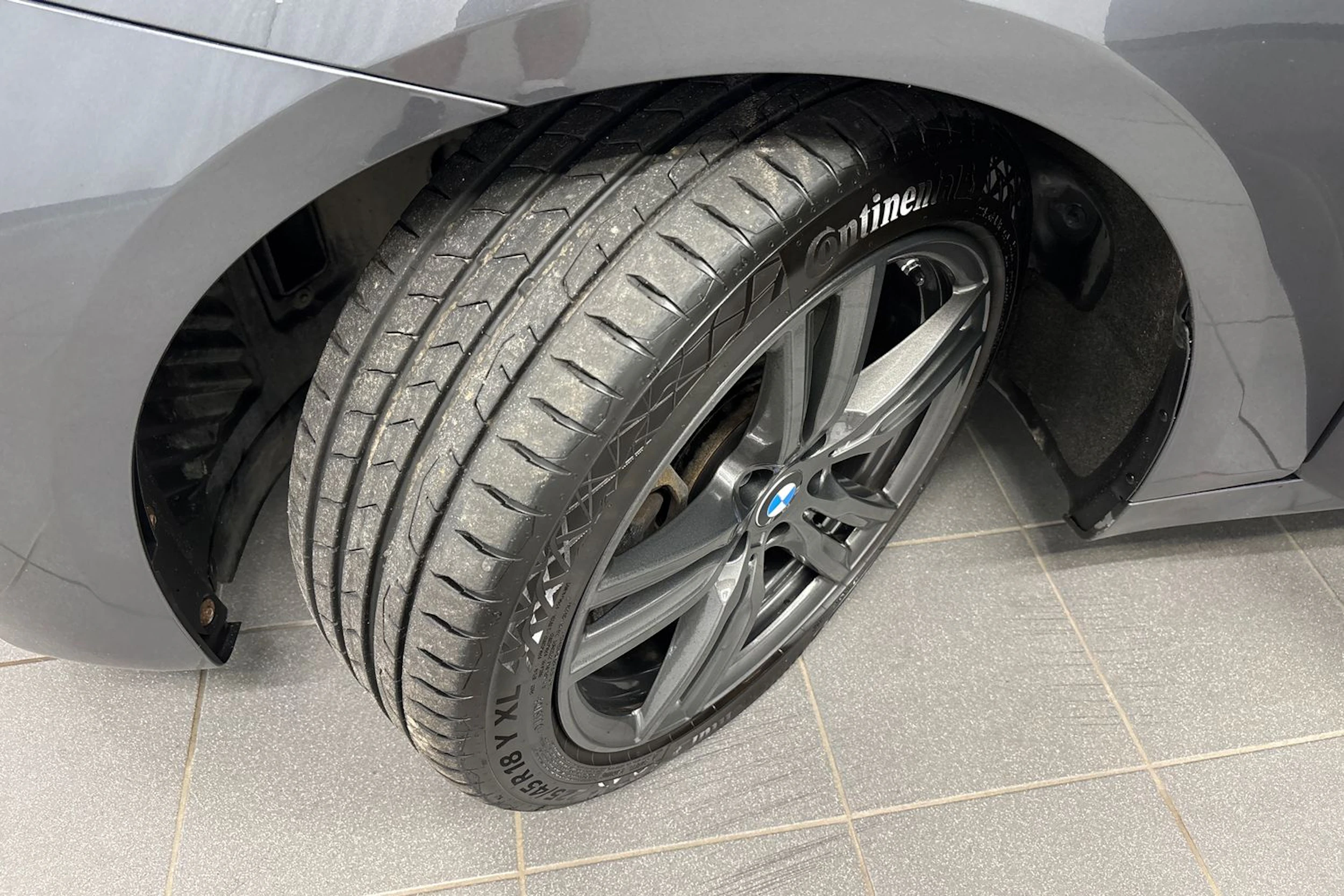 harmaa BMW 220 2016 kuva 10.