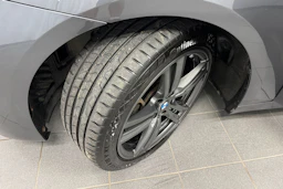 harmaa BMW 220 2016 kuva 10.
