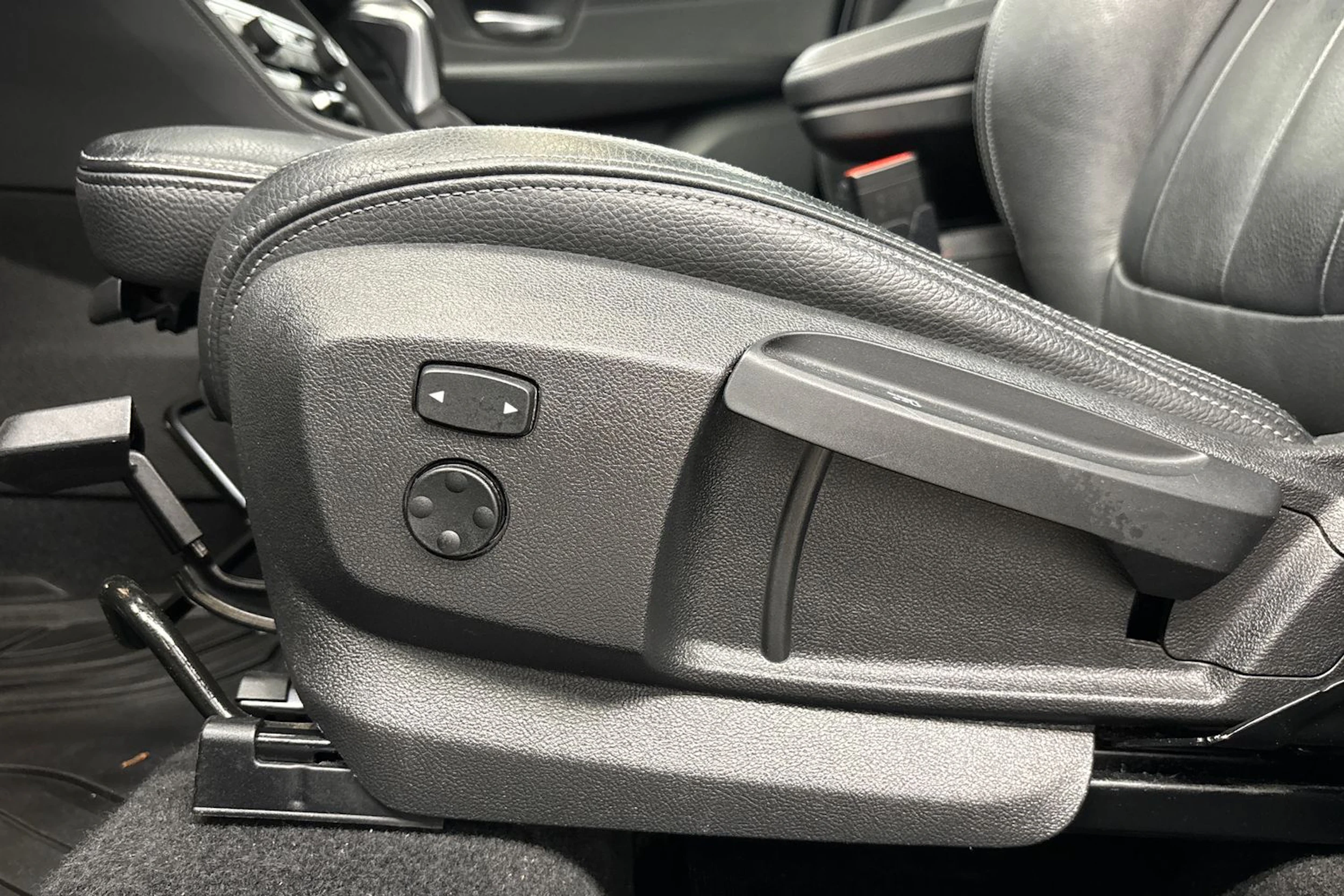 harmaa BMW 220 2016 kuva 26.