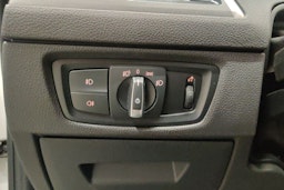 valkoinen BMW 220 2018 kuva 24.