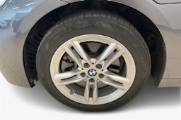 harmaa BMW 225 2016 kuva 11.