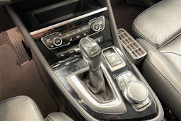 harmaa BMW 225 2016 kuva 17.