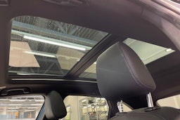 harmaa BMW 225 2016 kuva 22.