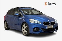sininen BMW 225 2016 kuva 1.