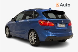 sininen BMW 225 2016 kuva 2.