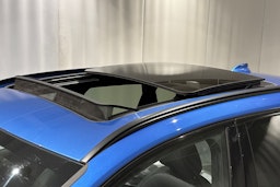 sininen BMW 225 2016 kuva 16.