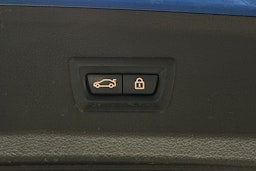 sininen BMW 225 2016 kuva 18.