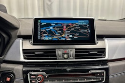 sininen BMW 225 2016 kuva 27.