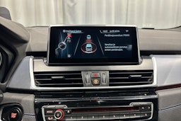 sininen BMW 225 2016 kuva 28.