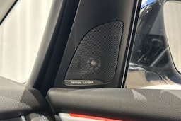 sininen BMW 225 2016 kuva 31.