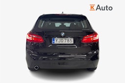 musta BMW 225 2016 kuva 3.