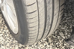 musta BMW 225 2016 kuva 39.