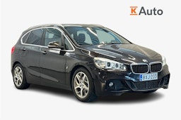 musta BMW 225 2017 kuva 1.