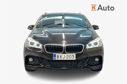 musta BMW 225 2017 kuva 5.