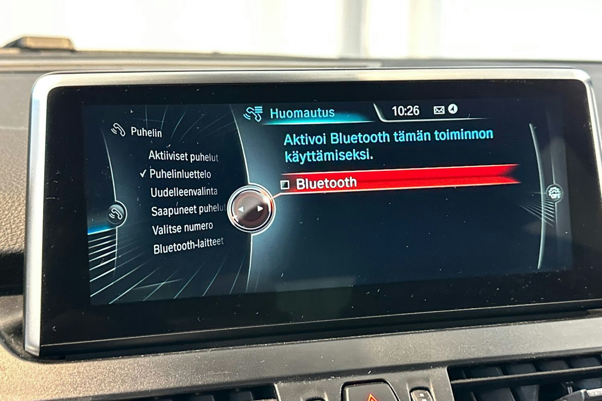 musta BMW 225 2017 kuva 26.