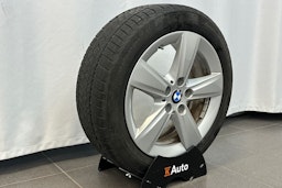 musta BMW 225 2017 kuva 35.