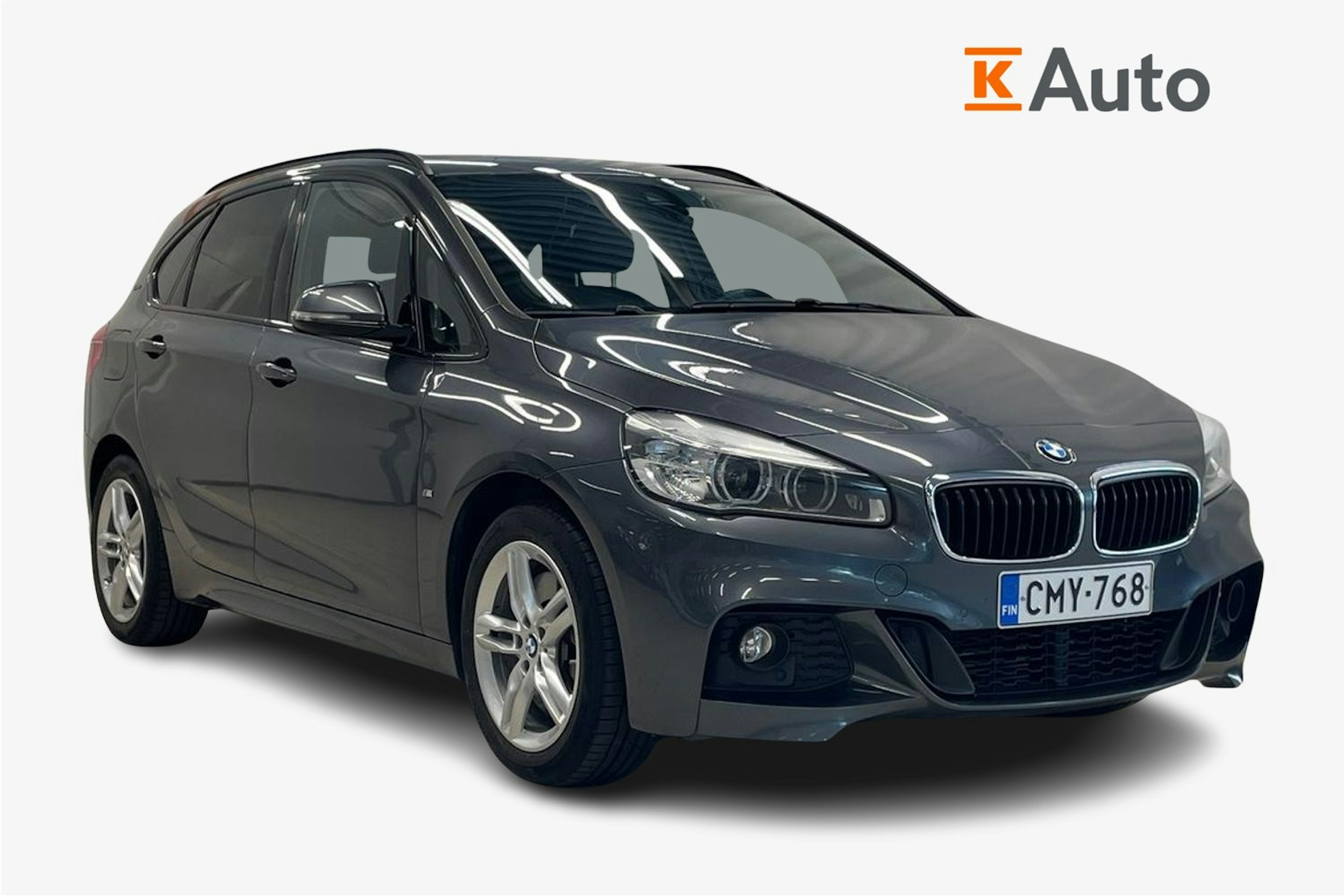 BMW 225