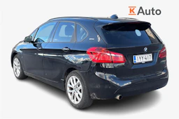 musta BMW 225 2017 kuva 2.