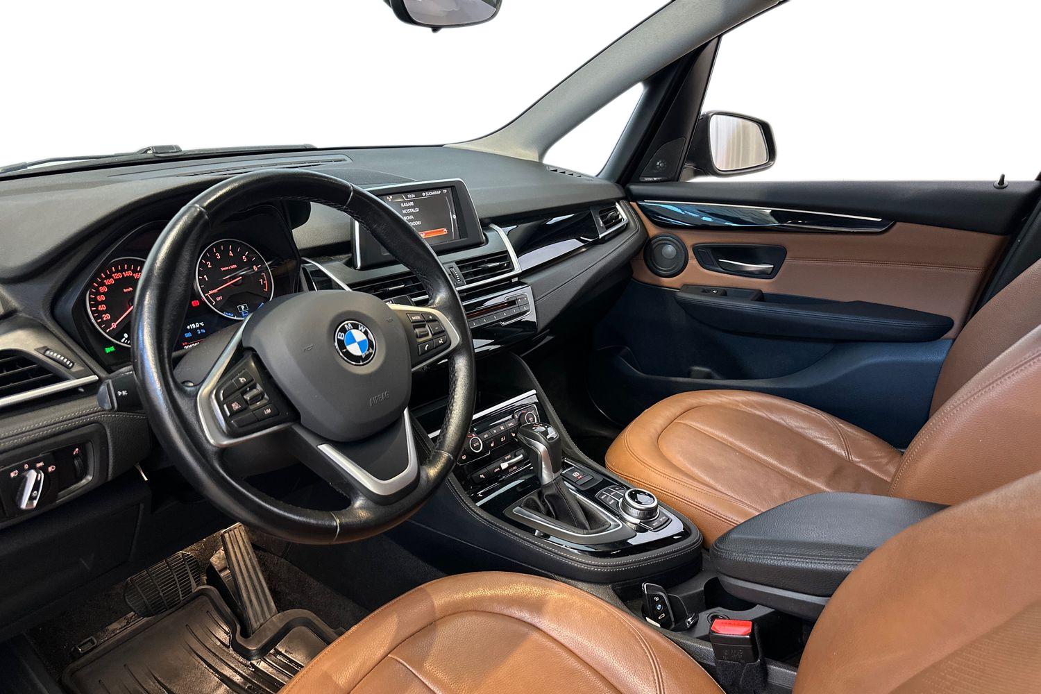 BMW 225 F45 Active Tourer 225xe A 2017, kuva 6/31