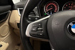 musta BMW 225 2017 kuva 19.