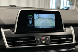 harmaa BMW 225 2017 kuva 30.