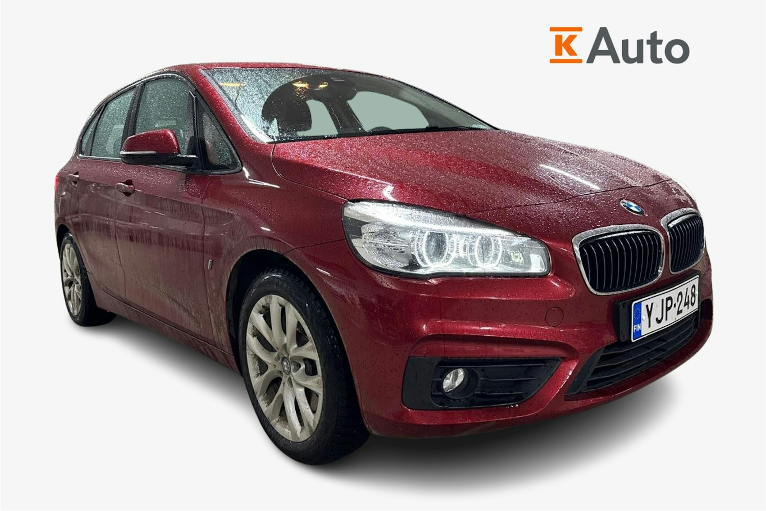 punainen BMW 225 2017 kuva 1.