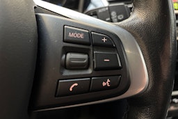 valkoinen BMW 225 2017 kuva 15.