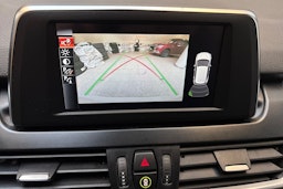 valkoinen BMW 225 2017 kuva 18.