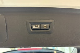 valkoinen BMW 225 2017 kuva 23.