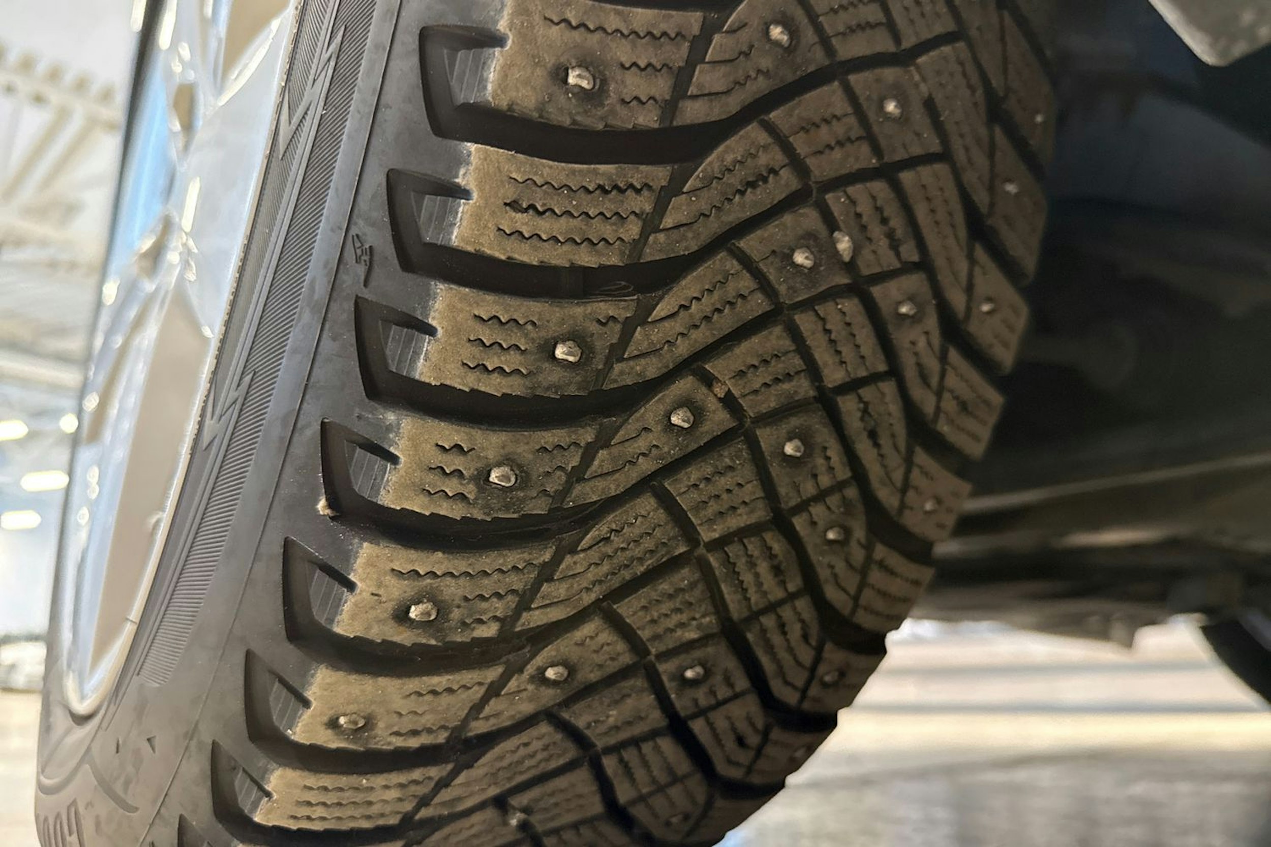 harmaa BMW 225 2018 kuva 13.