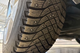 harmaa BMW 225 2018 kuva 13.