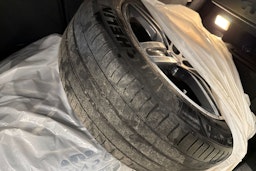 harmaa BMW 225 2018 kuva 16.