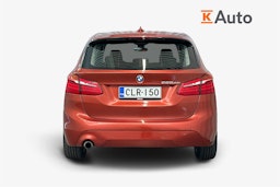 oranssi BMW 225 2018 kuva 3.