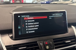 sininen BMW 225 2018 kuva 20.