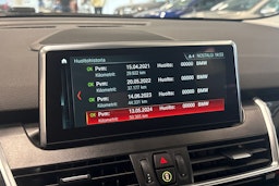 sininen BMW 225 2018 kuva 21.