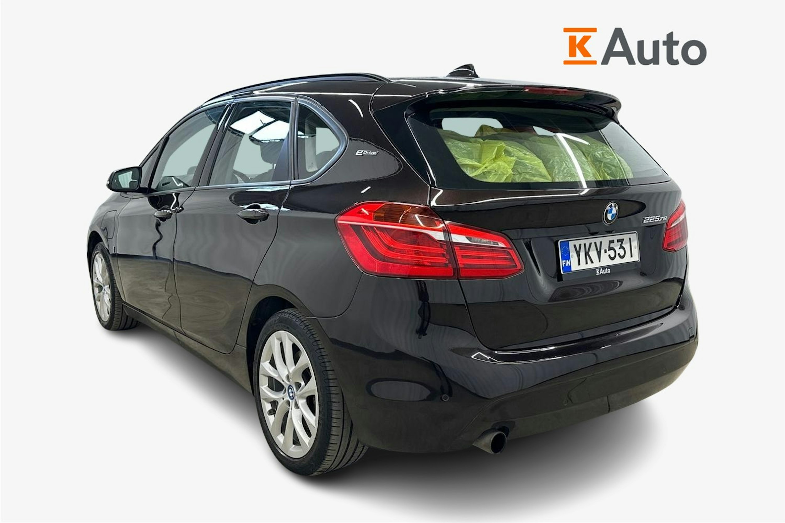 ruskea (beige) BMW 225 2018 kuva 2.