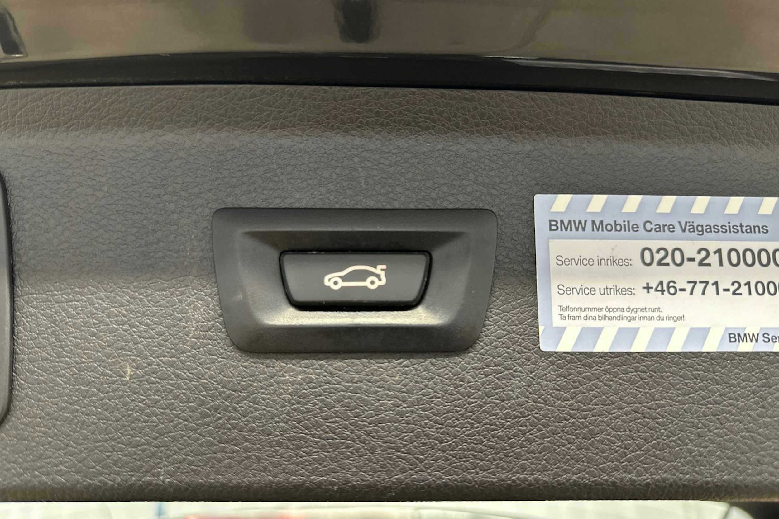 ruskea (beige) BMW 225 2018 kuva 30.