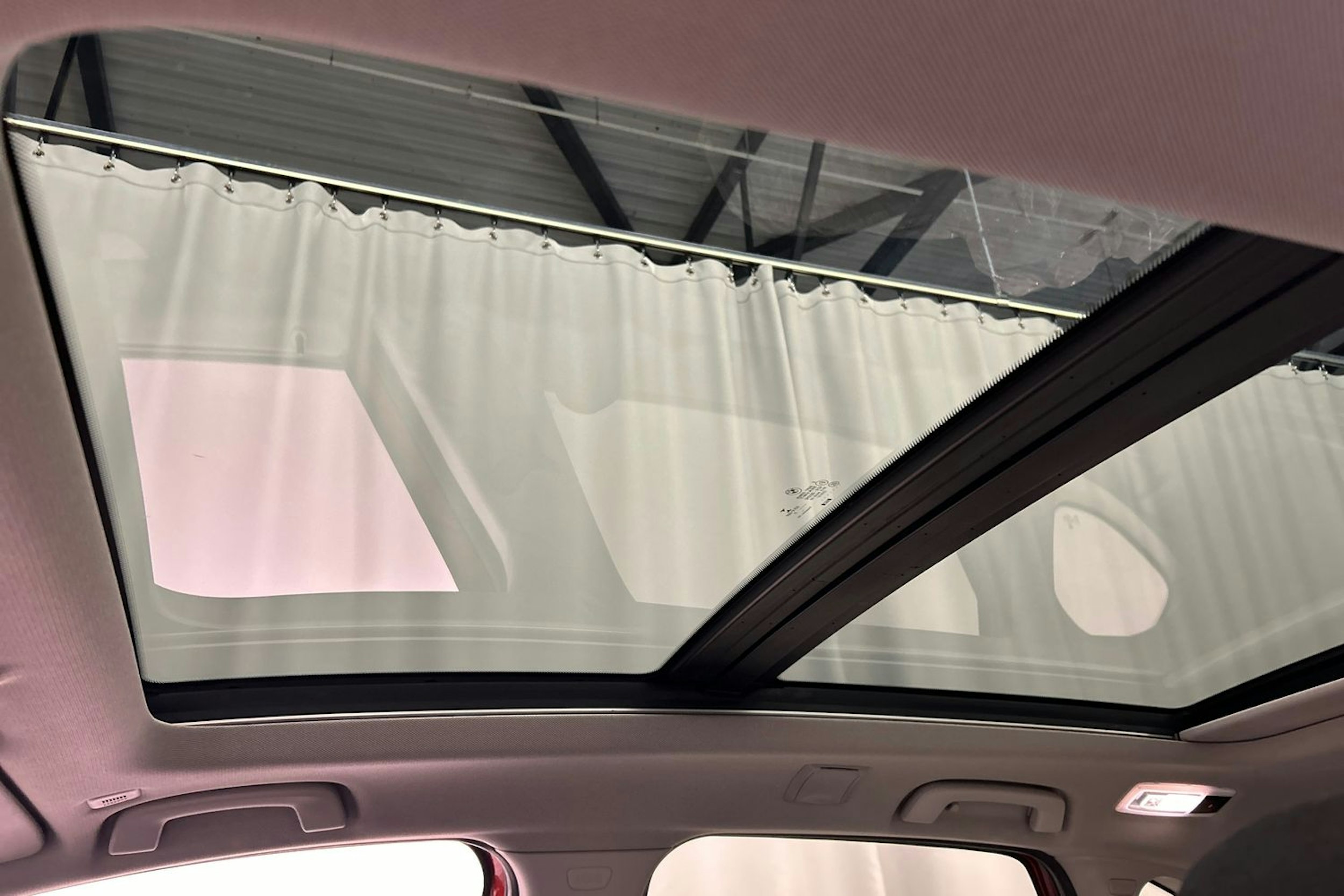 oranssi BMW 225 2019 kuva 19.