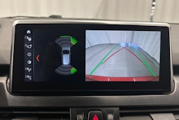 oranssi BMW 225 2019 kuva 25.