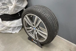 Harmaa BMW 225 2019 kuva 15.