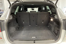 Harmaa BMW 225 2019 kuva 16.