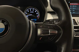 Harmaa BMW 225 2019 kuva 24.