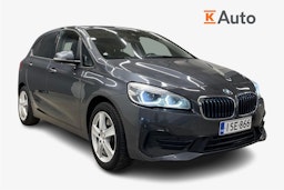 harmaa BMW 225 2019 kuva 1.