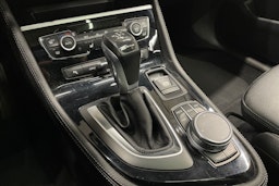 harmaa BMW 225 2019 kuva 18.