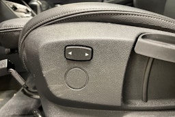 harmaa BMW 225 2019 kuva 22.